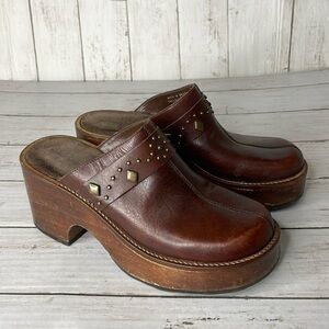 Hokus Pokus Brown Leather Chunky Wood Platform Studded Clogs